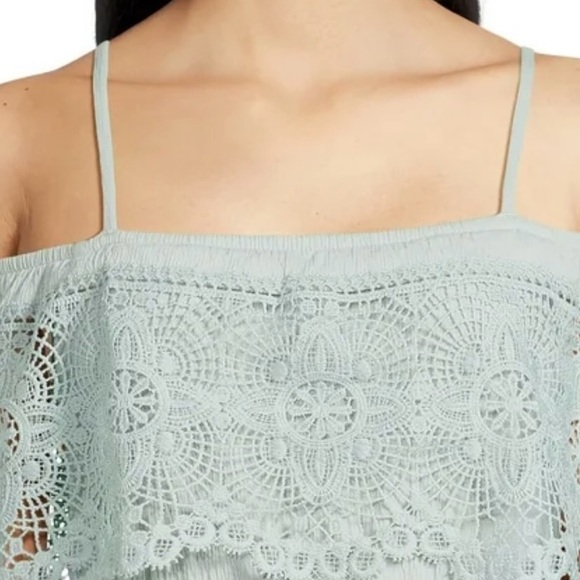 Elegant Off-Shoulder Ruffle Lace Dress Sz Small - Picture 5 of 7